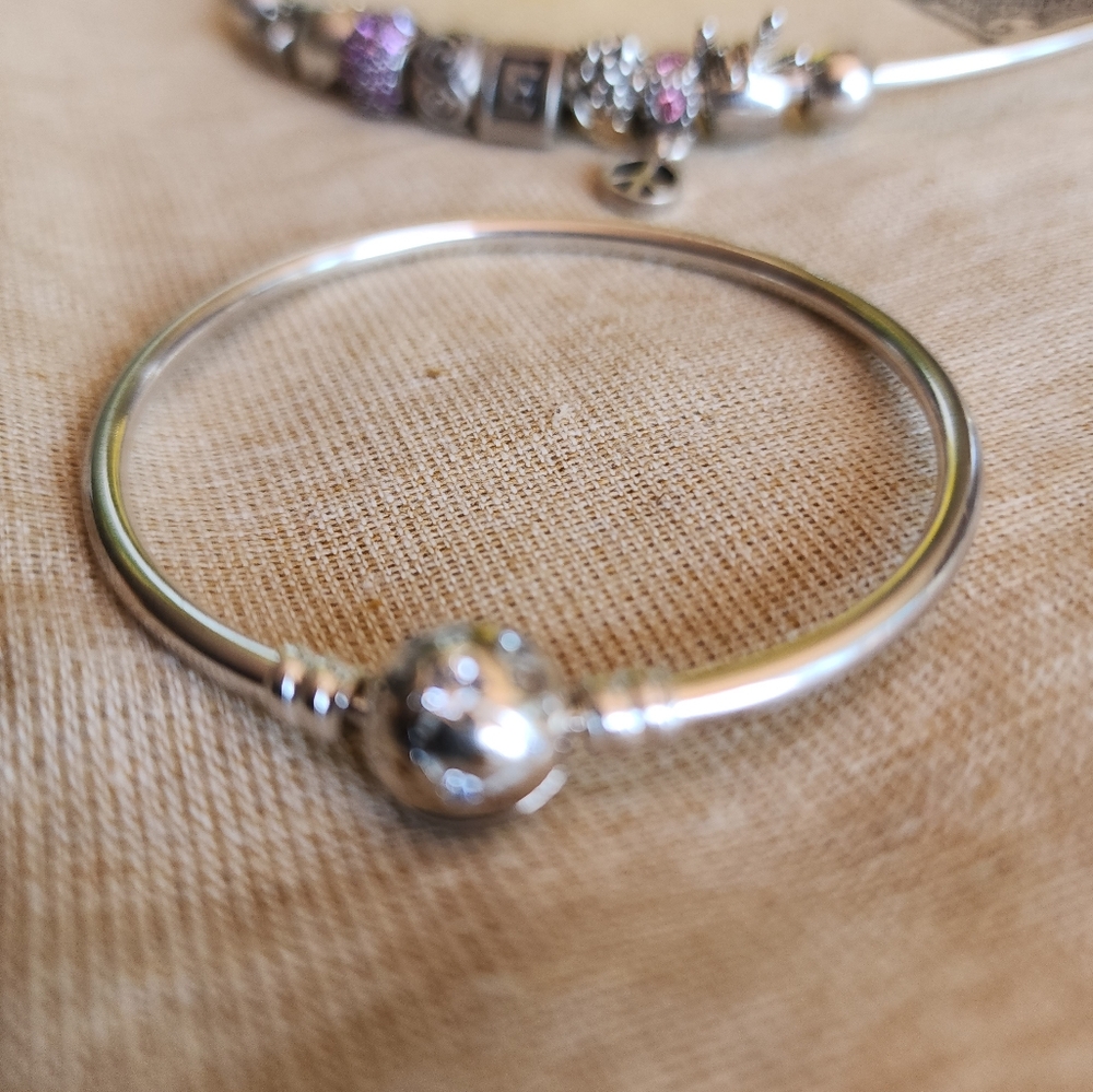 Pandora star and galaxy bangl PANDORA Moments Stars & Galaxy Bangle-590009C0 - Picture 9 of 16